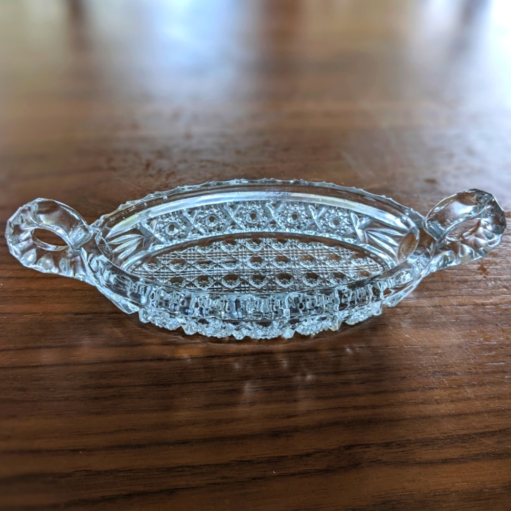 🚨 SALE 🚨Vintage Imperial Glass Crystal Pickle Dish c.1937